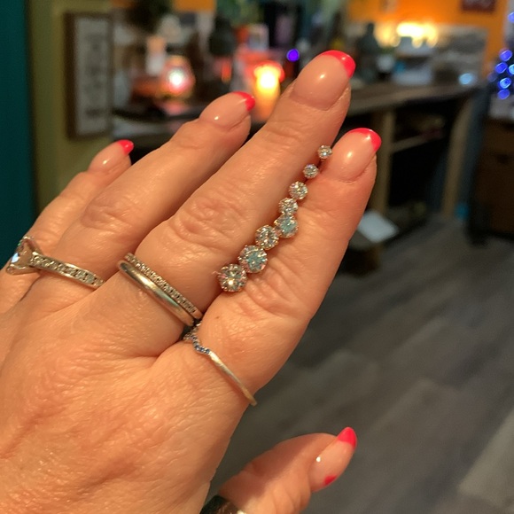 #13 4 pairs of brilliant white Moissanite - Picture 7 of 7